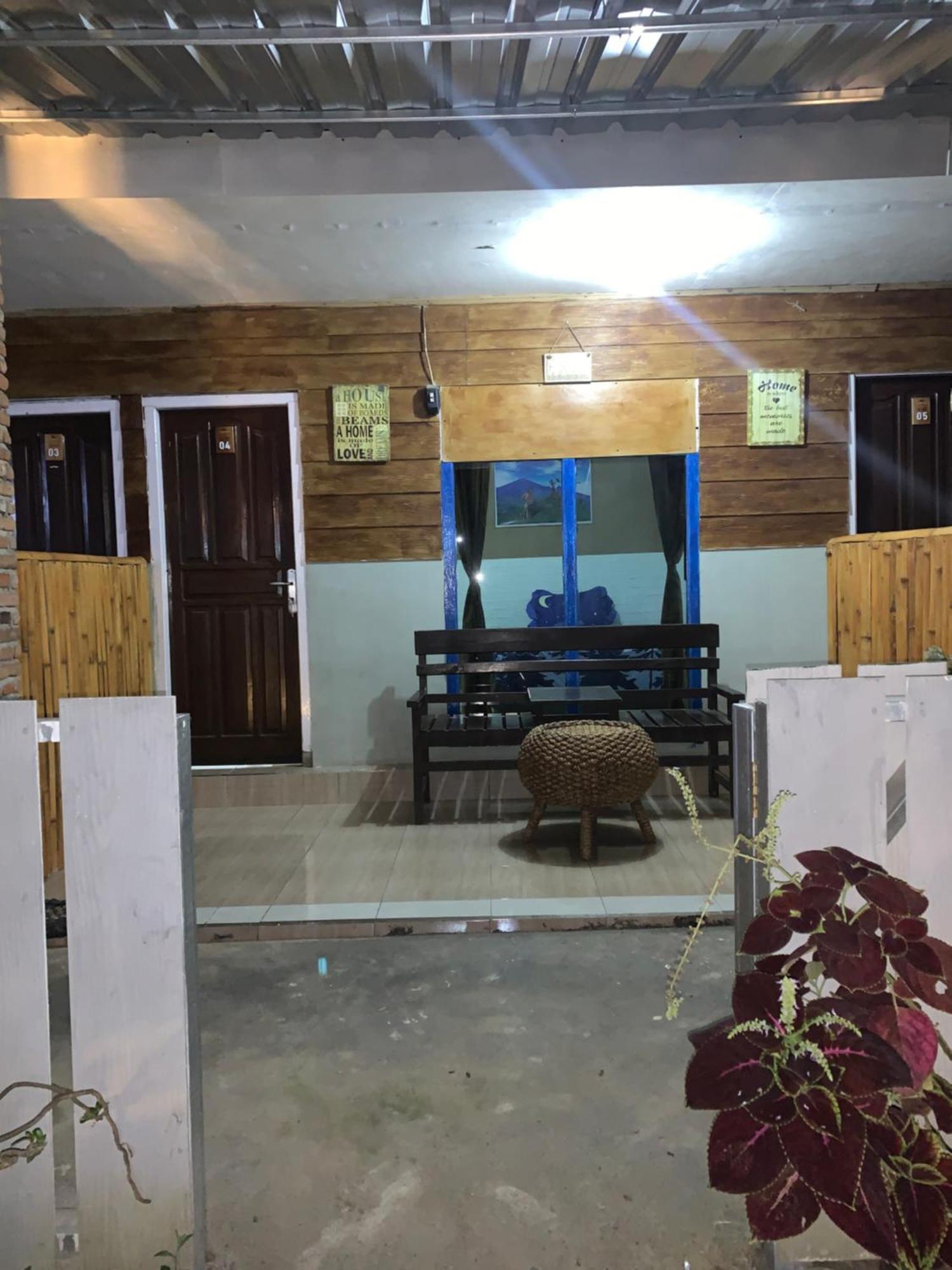 Anjani Larva Cottage - Homestay And Eatery Senaru Dış mekan fotoğraf