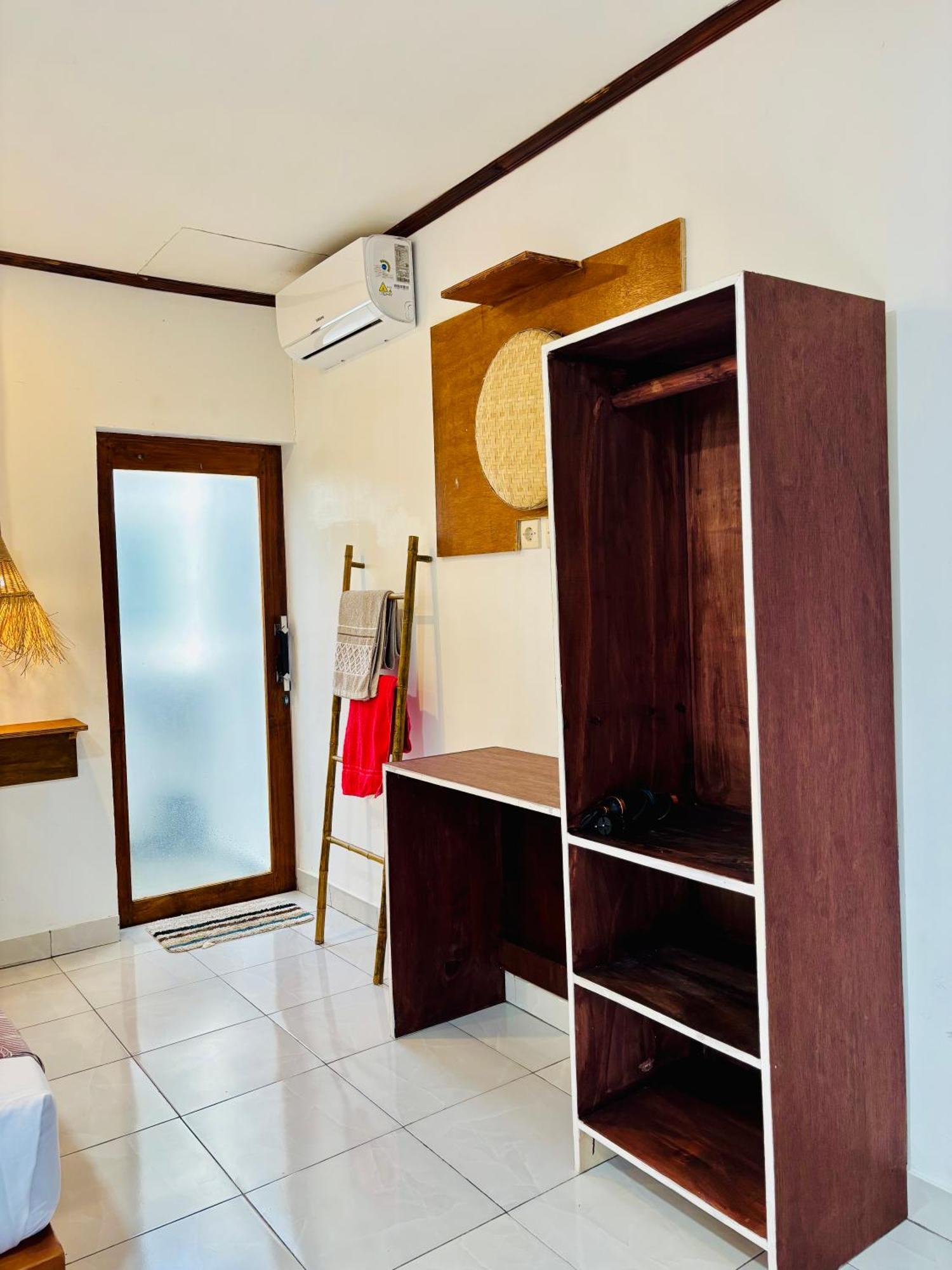 Anjani Larva Cottage - Homestay And Eatery Senaru Dış mekan fotoğraf